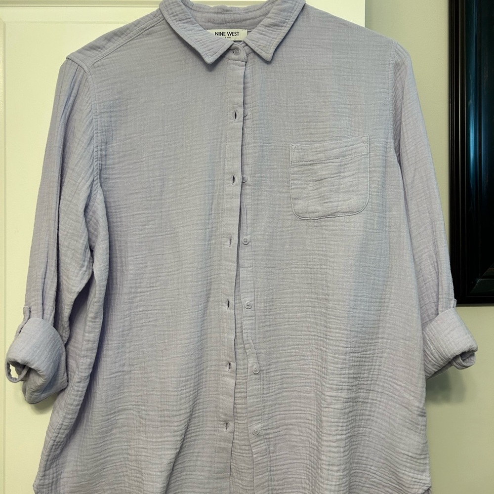 Nine West Gauze Shirt Womens XL Lavender Color Never worn or washed